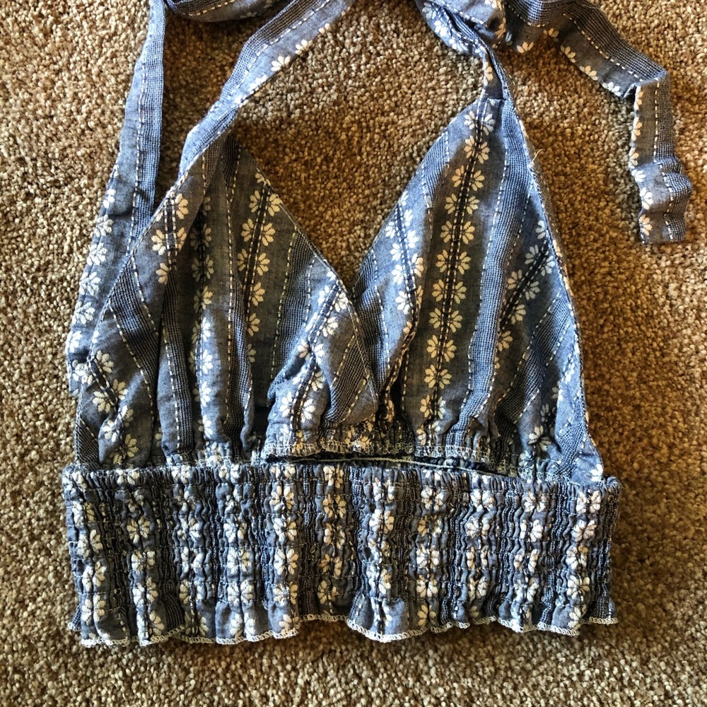 Halter crop top